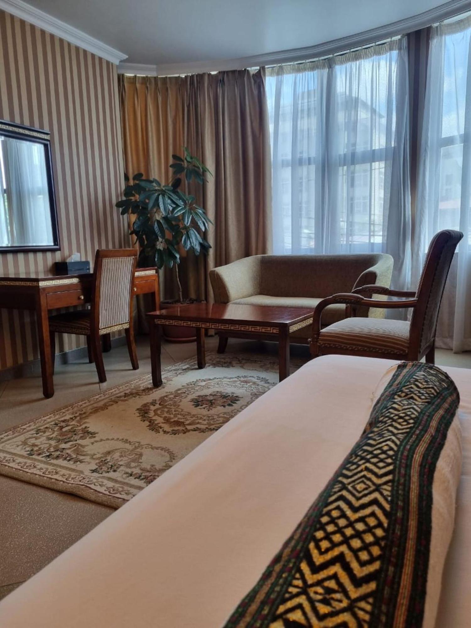The Residence Hotel Addis Ababa Dış mekan fotoğraf