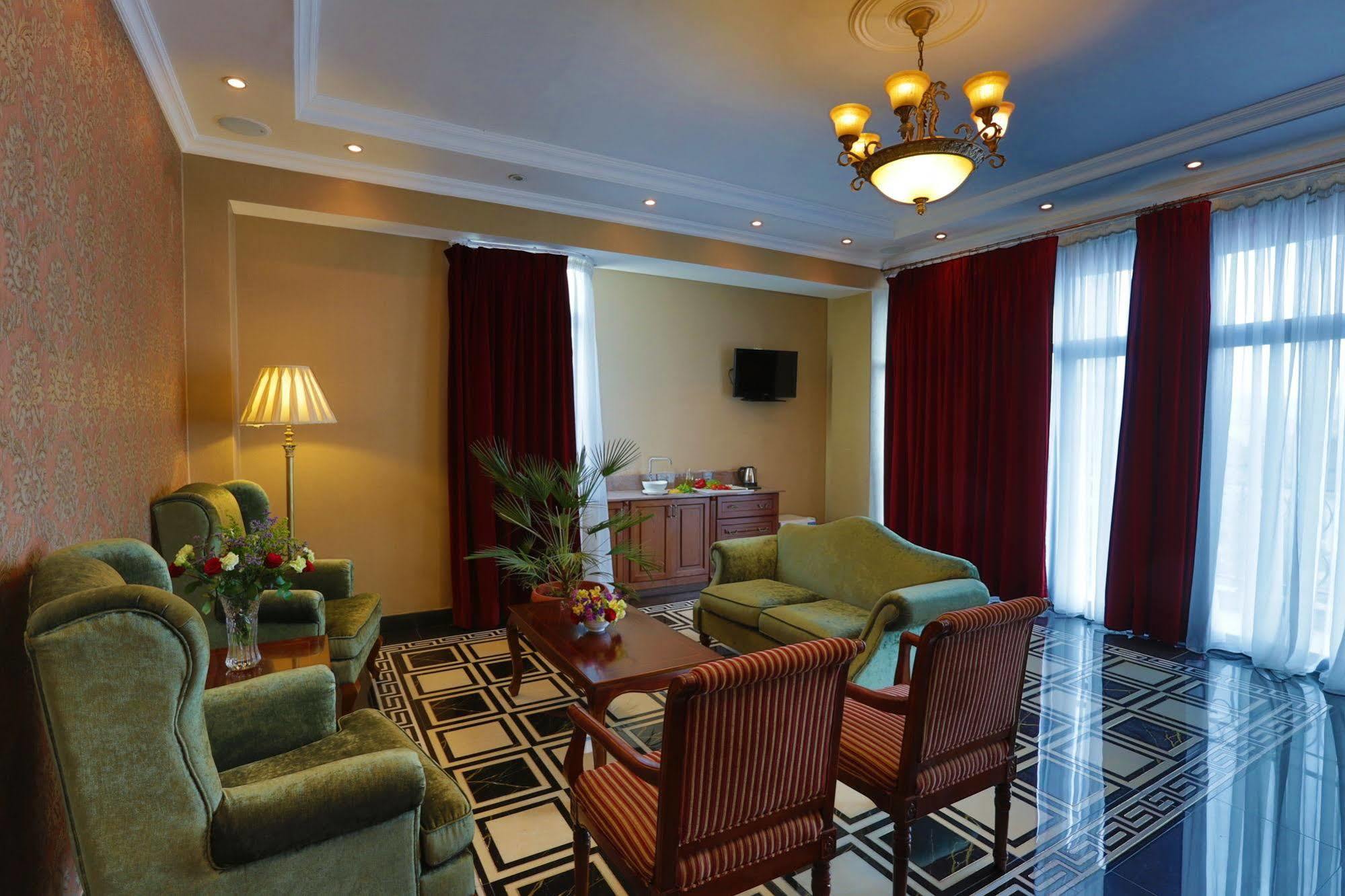The Residence Hotel Addis Ababa Dış mekan fotoğraf